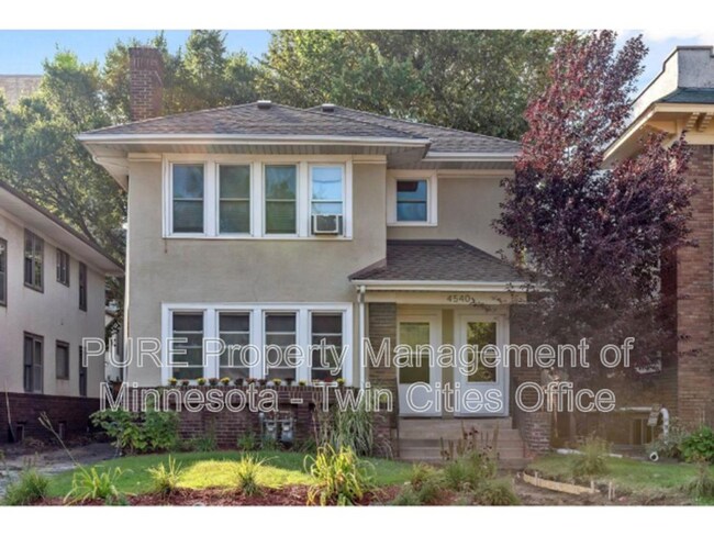 4540 Bryant Ave S in Minneapolis, MN - Building Photo - Building Photo
