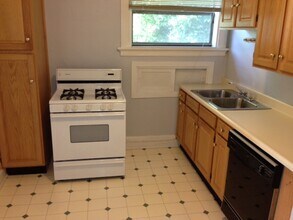 3440 Shaw Ave, Unit Apt 4 in Cincinnati, OH - Building Photo - Building Photo