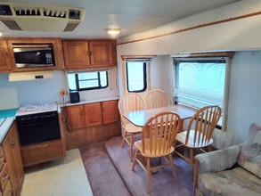 2552 Smith Ave in Marshalltown, IA - Foto de edificio - Building Photo