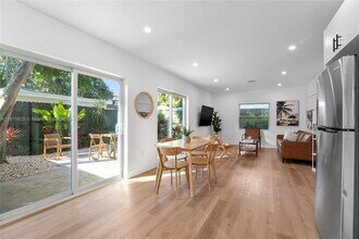921 NE 16th Terrace in Fort Lauderdale, FL - Building Photo - Building Photo