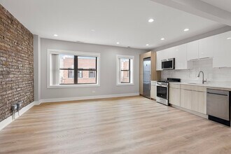 1548 W Juneway Terrace in Chicago, IL - Building Photo - Building Photo