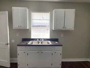 694 Hamilton St in Memphis, TN - Building Photo - Building Photo