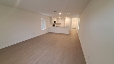 12165 Morgan Dr in Aubrey, TX - Building Photo - Building Photo