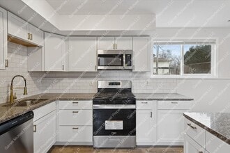 166 Grandview Blvd in Pontiac, MI - Building Photo - Building Photo