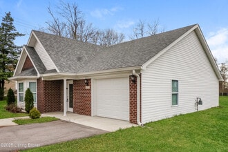 10713 Deering Rd in Louisville, KY - Building Photo - Building Photo