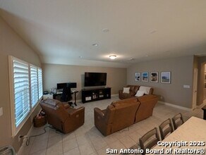 7631 Pecos Rdg in Boerne, TX - Building Photo - Building Photo