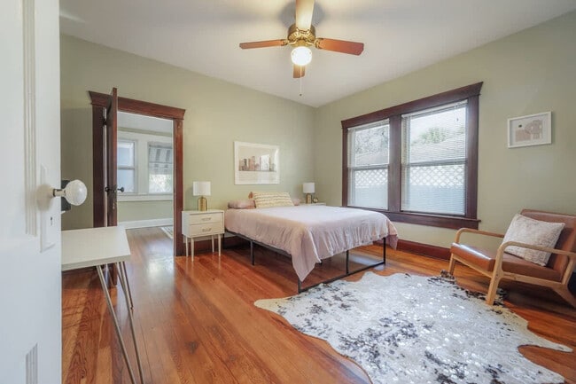 5708 N Suwanee Ave in Tampa, FL - Building Photo - Building Photo