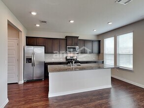 5712 Kara Dr in Austin, TX - Building Photo - Building Photo