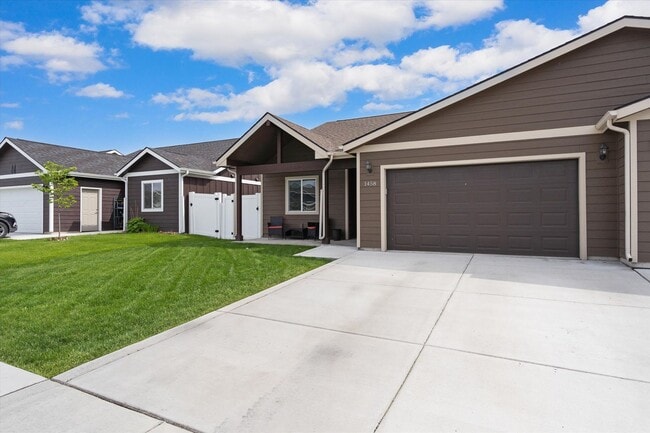 1458 Destiny Ln in Kalispell, MT - Building Photo - Building Photo