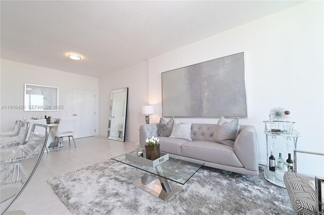 514 SW 22nd Ave in Miami, FL - Building Photo - Building Photo