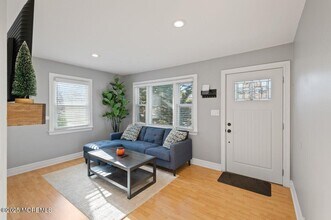 173 McKinley Ct in Brick, NJ - Building Photo - Building Photo