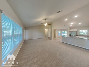 7328 Landmark Dr in Spring Hill, FL - Building Photo - Building Photo