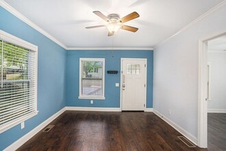 3378 La Vista Dr in Atlanta, GA - Building Photo - Building Photo