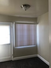 2416 N 1st St in Fresno, CA - Building Photo - Building Photo
