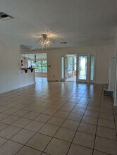 2902 Stearns Rd in Valrico, FL - Building Photo - Building Photo
