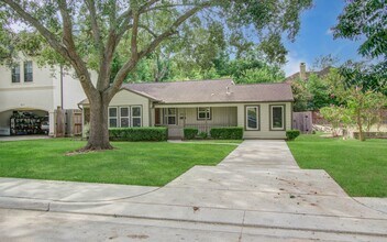 5519 Huisache St in Houston, TX - Building Photo - Building Photo
