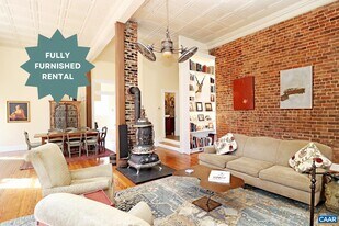 2874 Ivy Depot Ln in Charlottesville, VA - Building Photo