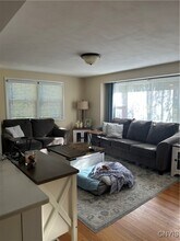 200 McClennan Dr in Fayetteville, NY - Building Photo - Building Photo