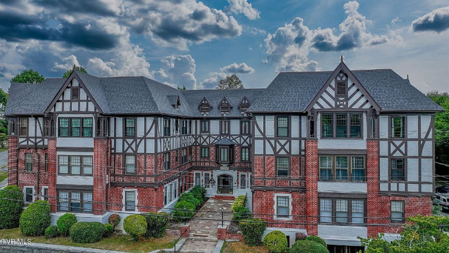 property at 701 W Locust St