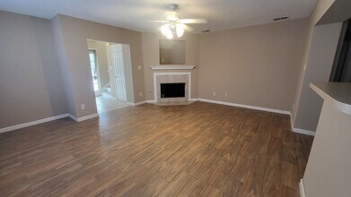 3991 Sunset Lake Cove in Bartlett, TN - Building Photo - Building Photo