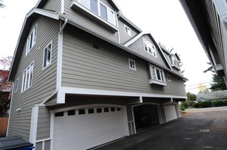 23709 84th Ave W in Edmonds, WA - Building Photo - Building Photo