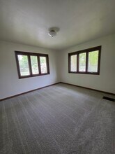 4465 N 147th St in Brookfield, WI - Building Photo - Building Photo