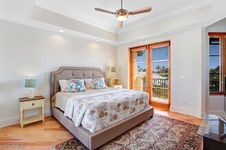 1016 7th St S in Naples, FL - Building Photo - Building Photo