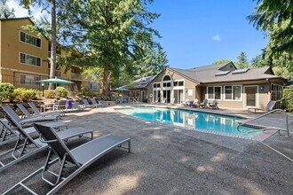 Encore Apartment Homes in Federal Way, WA - Foto de edificio - Building Photo