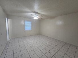 3714 Ave S in Galveston, TX - Building Photo