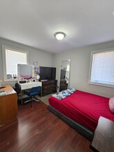 4900 Knox Ave N in Minneapolis, MN - Building Photo - Building Photo