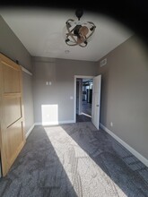 1154 White St, Unit 1154 12 in Dubuque, IA - Building Photo - Building Photo