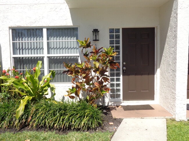 1917 NE 3rd St in Deerfield Beach, FL - Building Photo - Building Photo