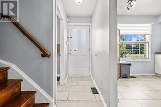113 Monterey Dr in Ottawa, ON - Building Photo - Building Photo