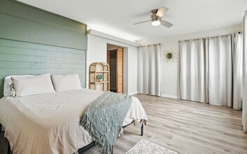 77-6452-6452 Leilani St, Unit B in Kailua Kona, HI - Foto de edificio - Building Photo