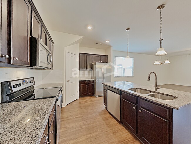 5056 Trailwater Dr in Nashville, TN - Building Photo - Building Photo