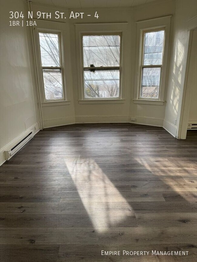 304 N Ninth St-Unit -4 in Allentown, PA - Foto de edificio - Building Photo