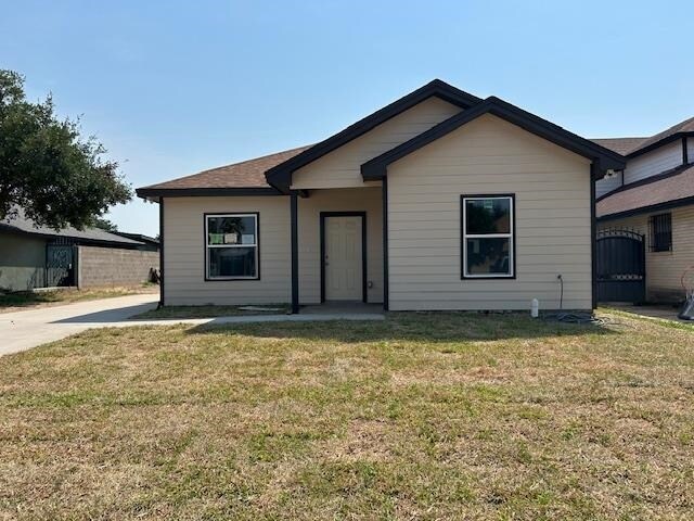407 Potranca Ct in Laredo, TX - Building Photo
