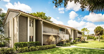 Pavilions at Deer Chase Apartments