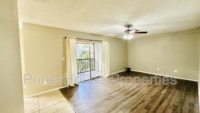 7504 Presley PlaceUnit 115c in Tampa, FL - Building Photo - Building Photo