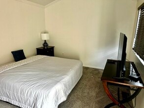 1354 N Main St in Salinas, CA - Building Photo - Building Photo