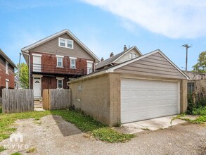 329 Woodland Ave in Columbus, OH - Building Photo - Building Photo