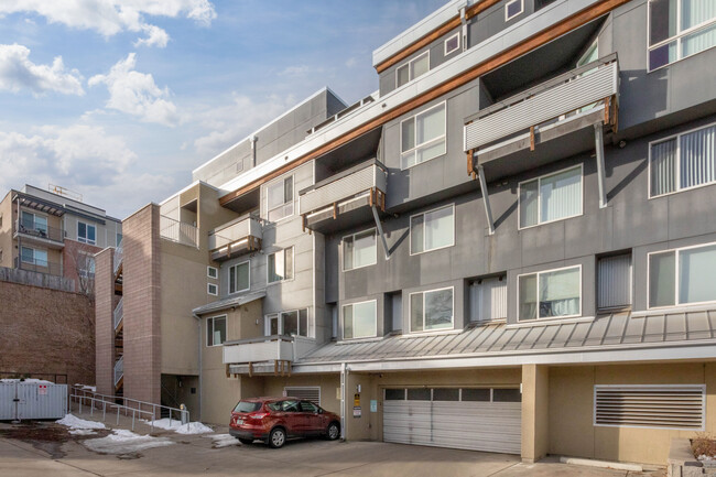 Landmark Lofts IV in Boulder, CO - Foto de edificio - Building Photo