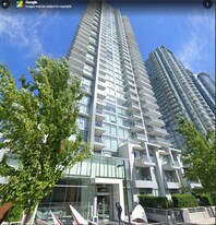 6538 Nelson Av in Burnaby, BC - Building Photo