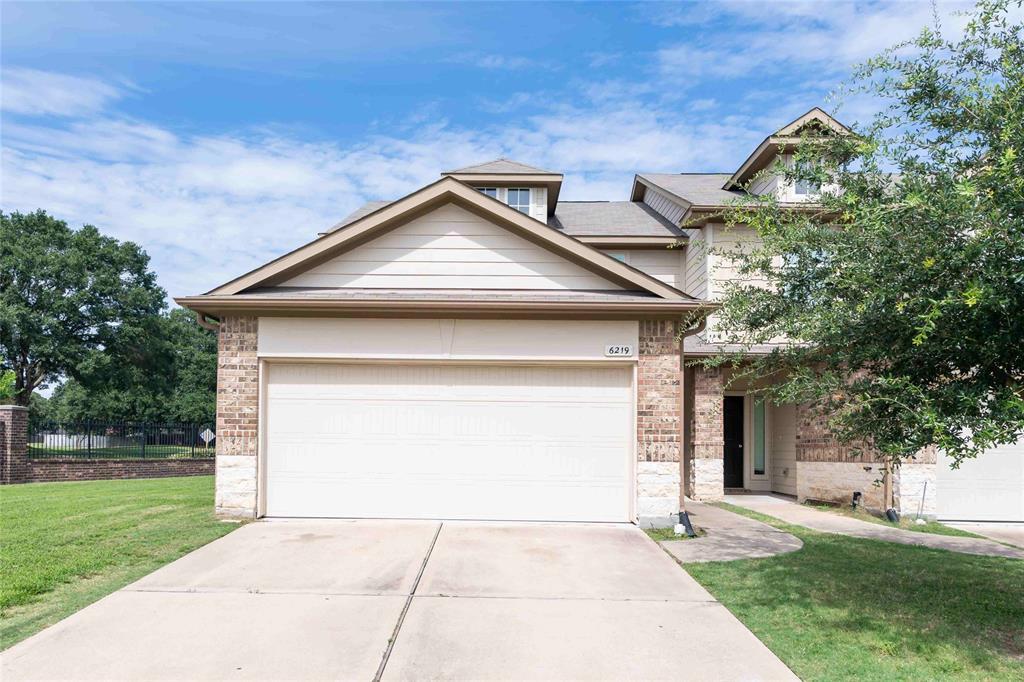6259 Brenwood Cir in Katy, TX - Building Photo