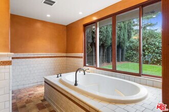 16141 Bayberry Pl in Los Angeles, CA - Building Photo - Building Photo