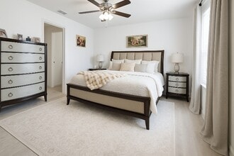 9100 Tequila Sunrise Dr in Sarasota, FL - Foto de edificio - Building Photo