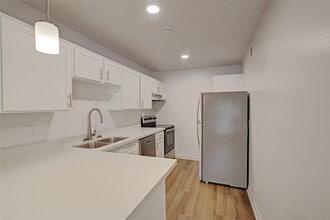 800 Heights Blvd in Houston, TX - Building Photo - Building Photo