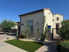 120 E Iloca Ln in Queen Creek, AZ - Building Photo - Building Photo