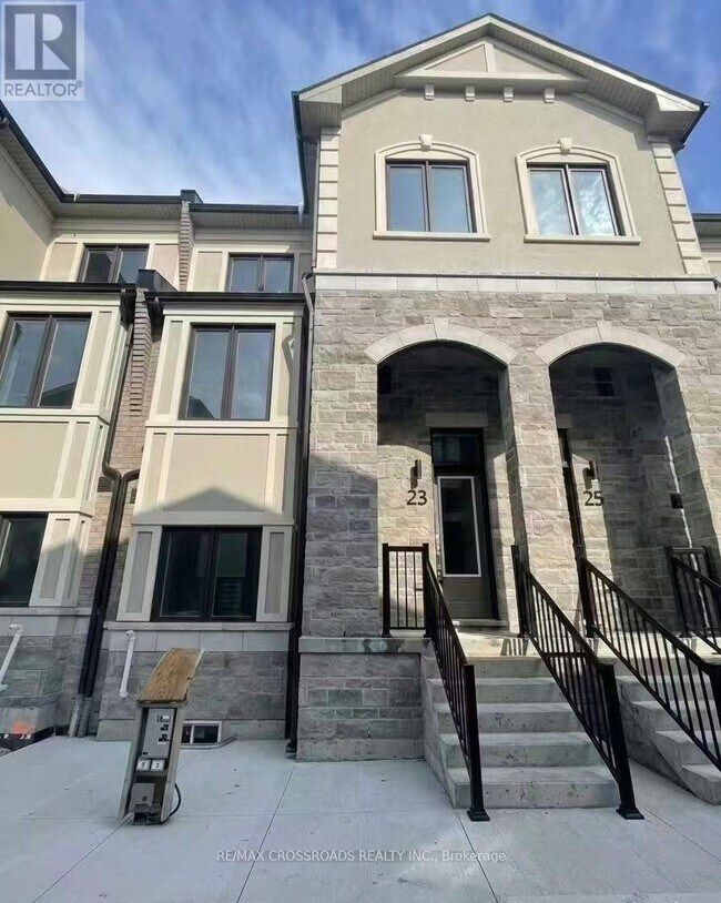 23 Mermot Ln in Markham, ON - Building Photo - Building Photo