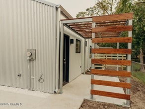 700 S St Antoine St in Lafayette, LA - Building Photo - Building Photo